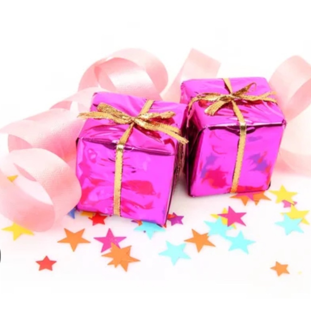 GIVE AWAY + Free Shipping for Live Show!🎁